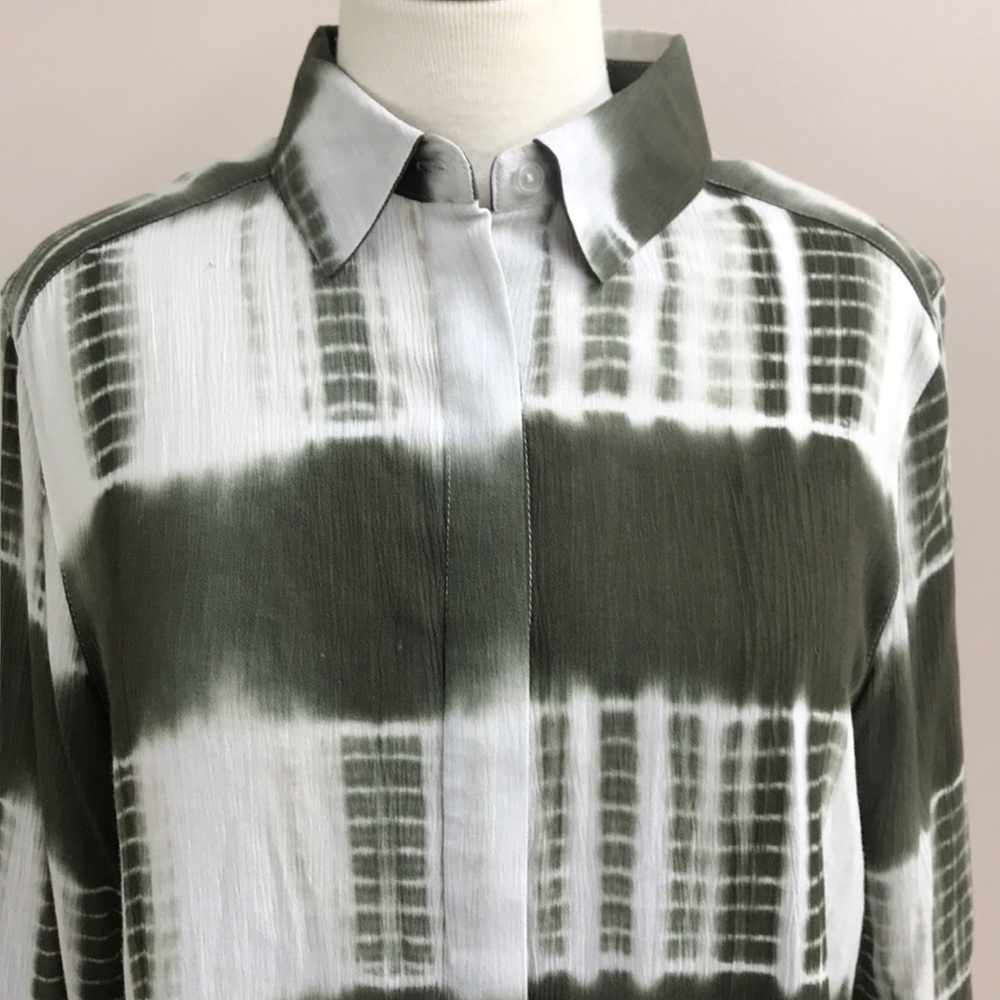 Entro Collared Button Down Collared Blouse Top Sm… - image 2